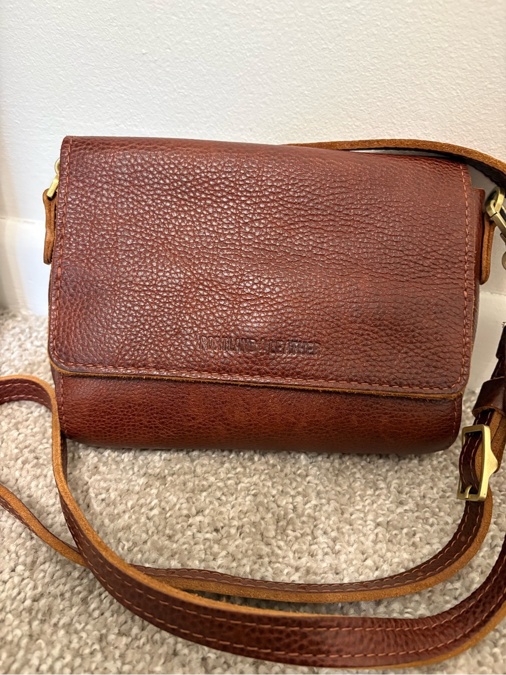 Portland Leather mini Metro Crossbody Bag in nutmeg